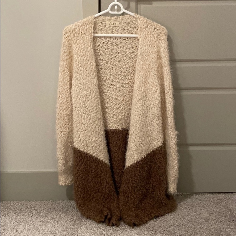 Soft two-toned cardigan